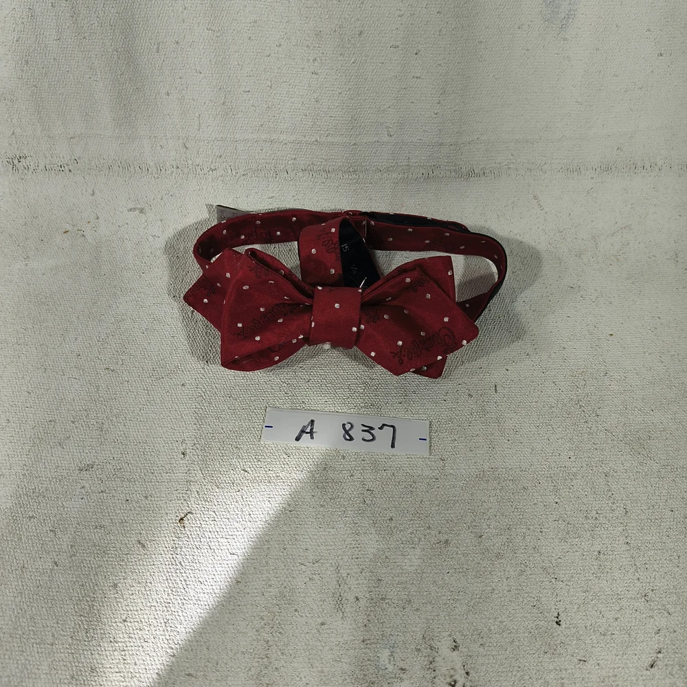 Chik Fil A Branded Uniform Classic Burgundy Polka Dot Bow Tie Adj NKSize 14 - 20